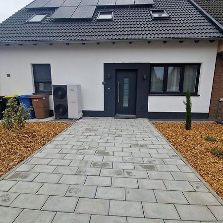 New & Modern Apartment Near Duesseldorf Willich Luaran gambar