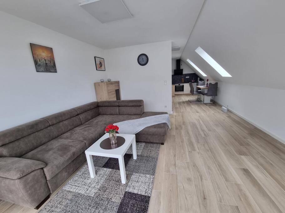New & Modern Apartment Near Duesseldorf Willich Luaran gambar